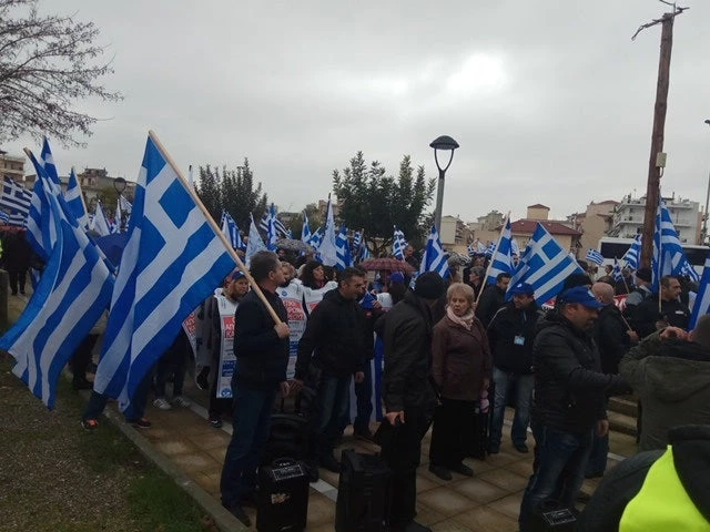 «Απόβαση» οπαδών του Σώρρα στο Αγρίνιο (βίντεο)